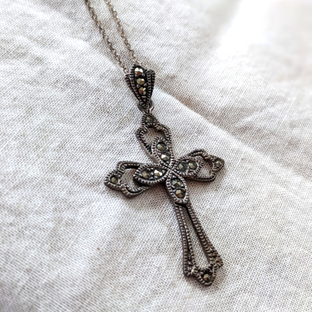 Cross necklace